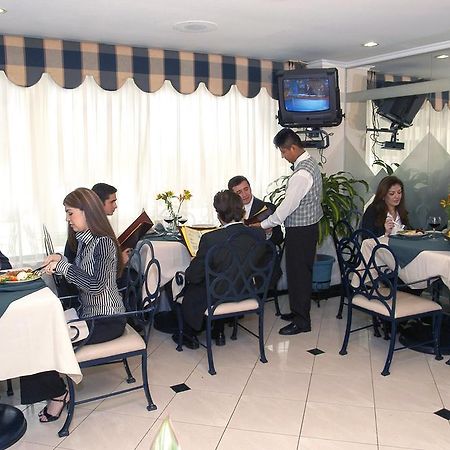 Apart Hotel Kennedy Guayaquil Extérieur photo